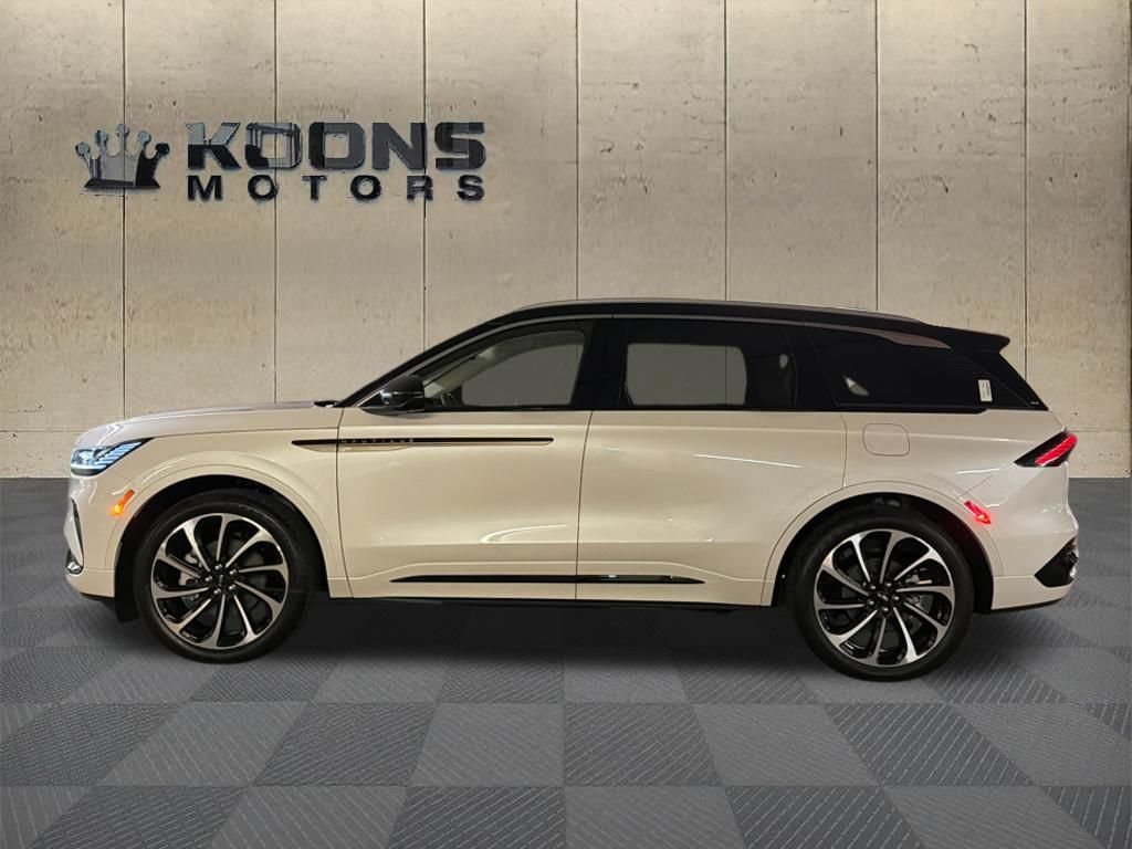 New 2026 Lincoln Nautilus Black Label AWD/4WD image 4