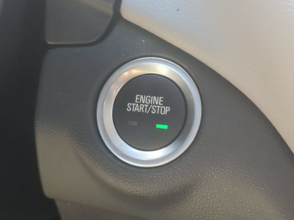 Used 2024 Chevrolet Equinox LS FWD image 19
