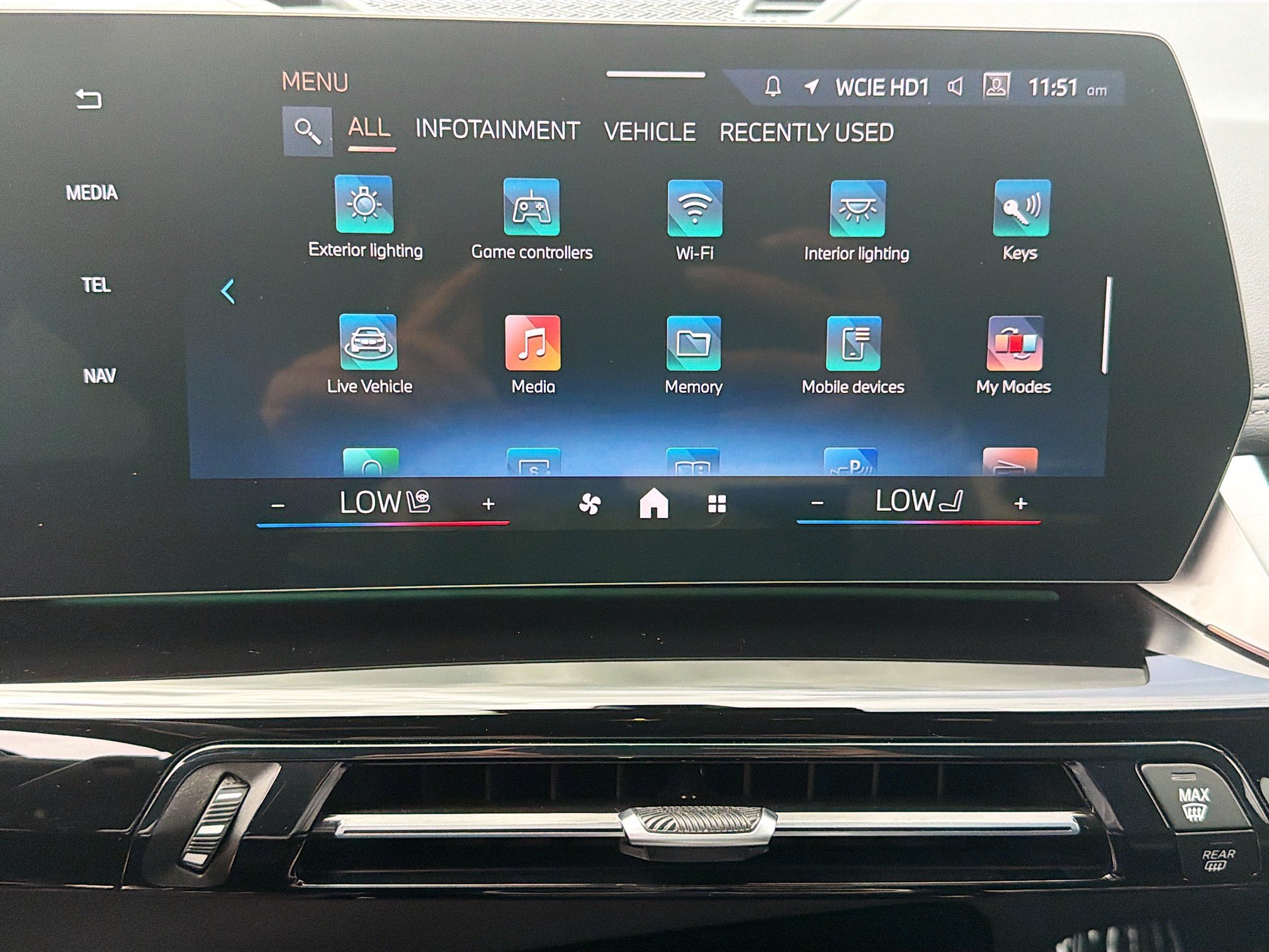 Used 2024 BMW X1 xDrive28i w/ Technology Package AWD/4WD image 29