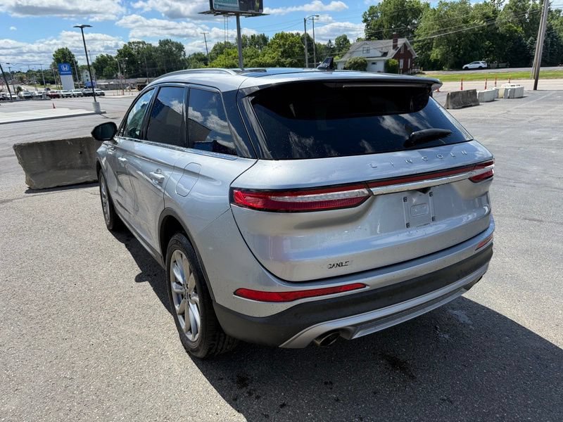 Used 2021 Lincoln Corsair AWD w/ Premium Package image 6