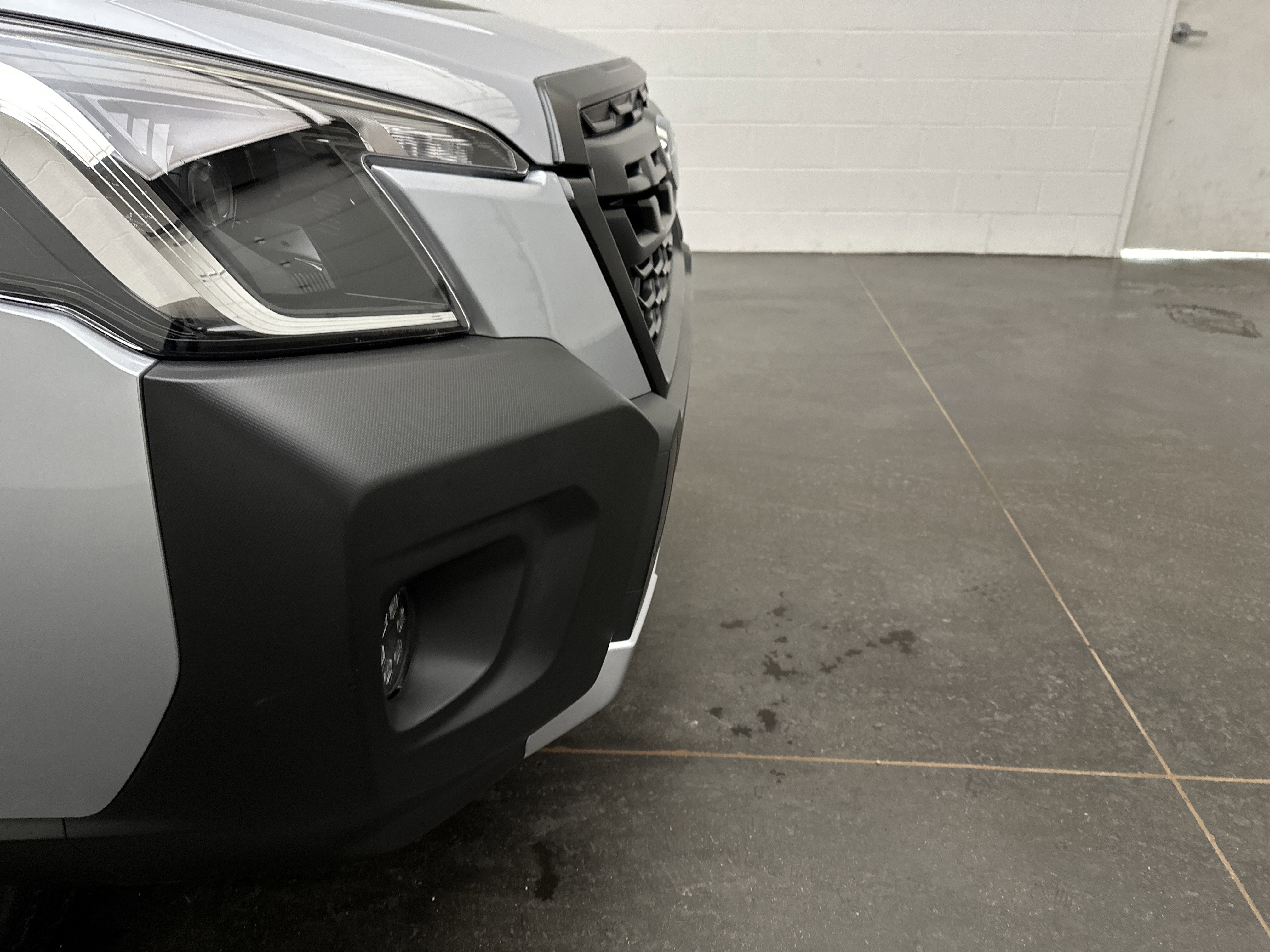 Used 2025 Subaru Forester Wilderness w/ Convenience Package image 2