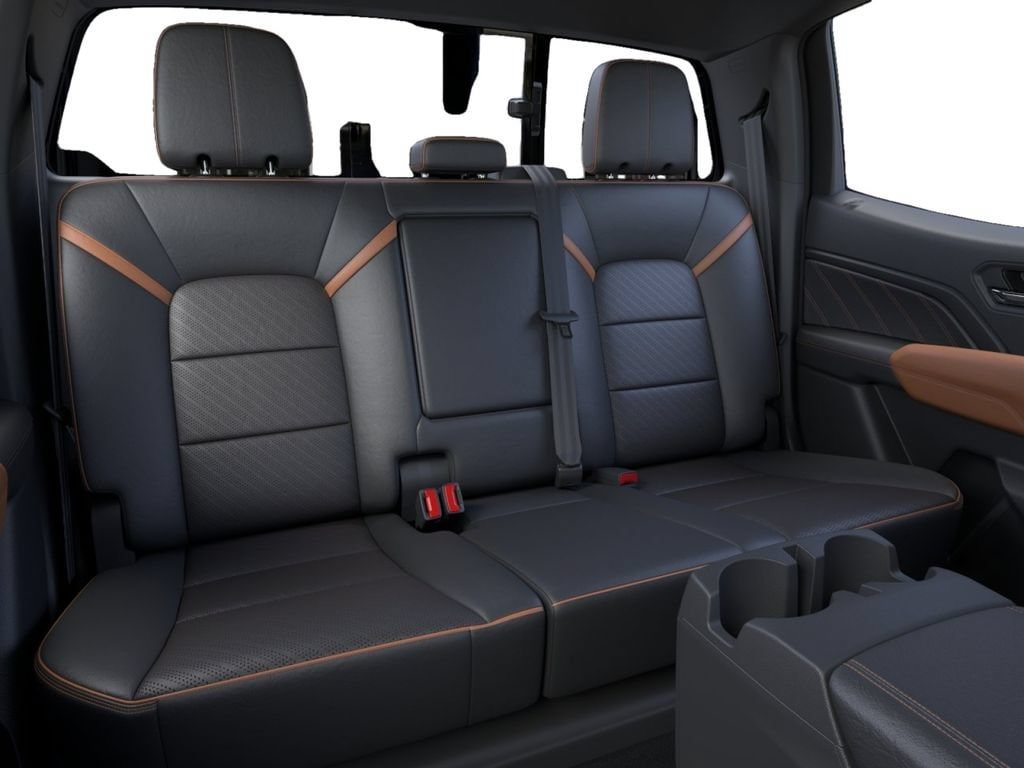 New 2026 GMC Canyon AT4 w/ Technology Plus Package AWD/4WD image 18