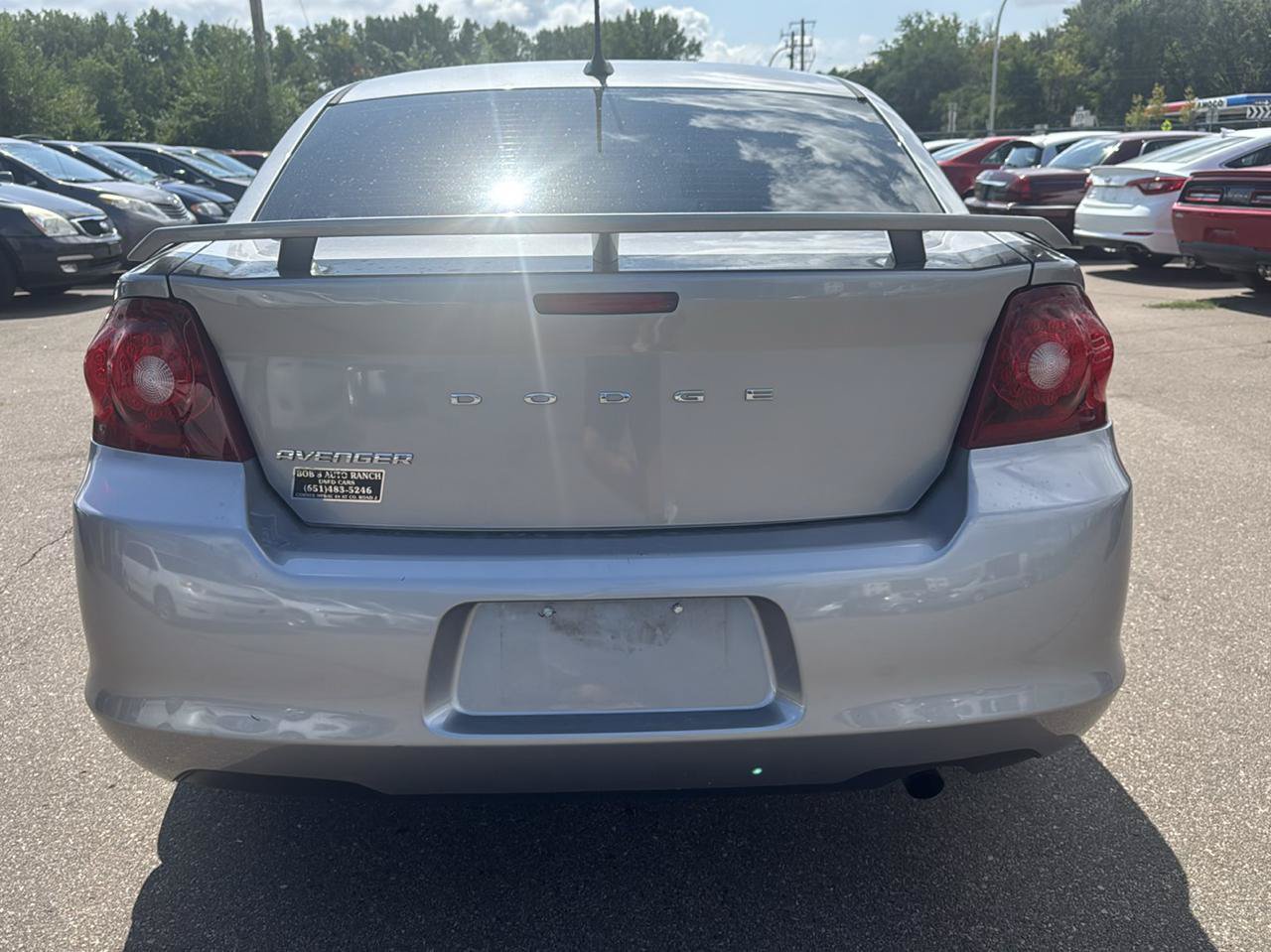 Used 2014 Dodge Avenger SE w/ Blacktop Package FWD image 6