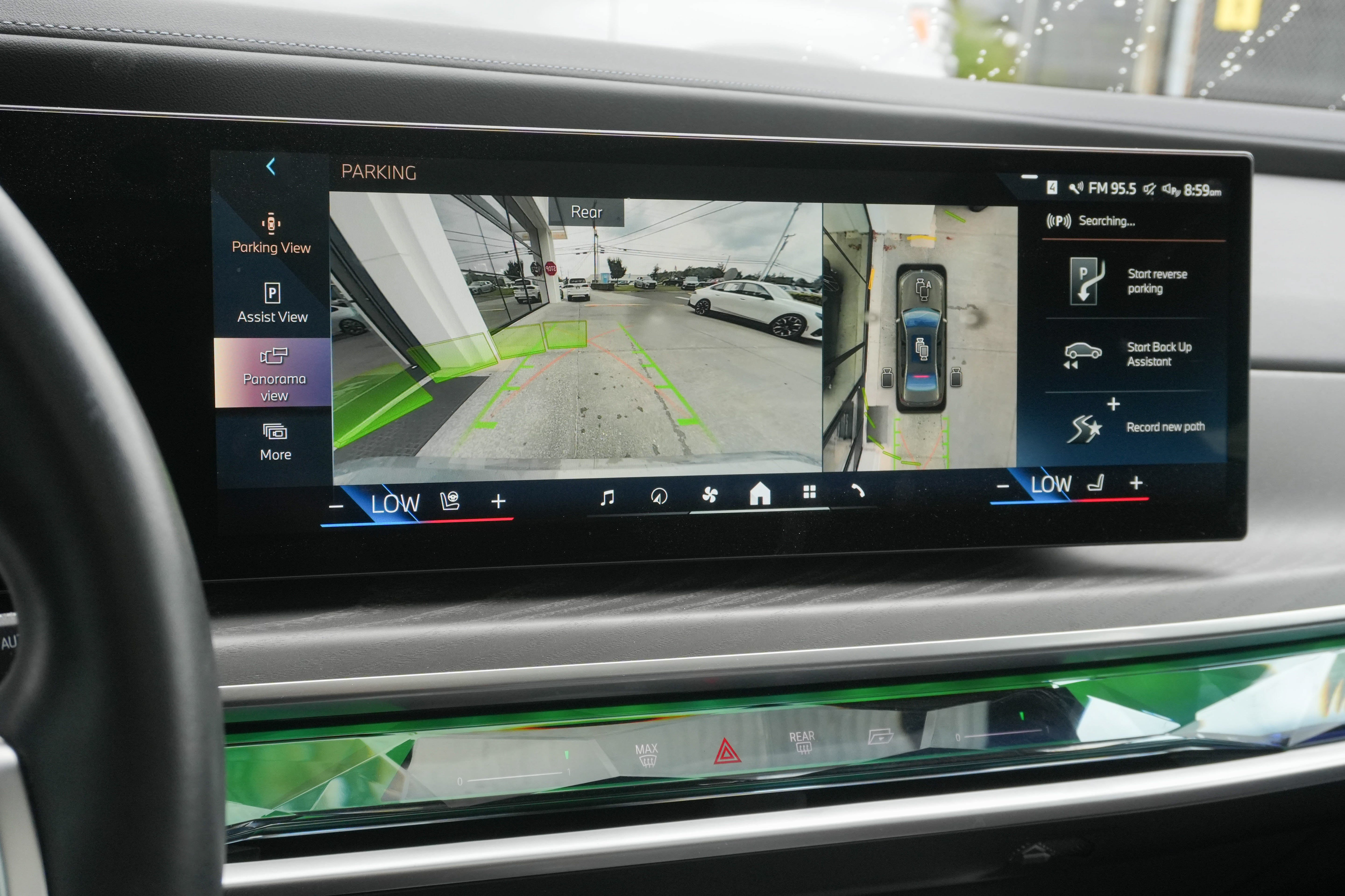 Certified 2023 BMW 740i RWD image 25