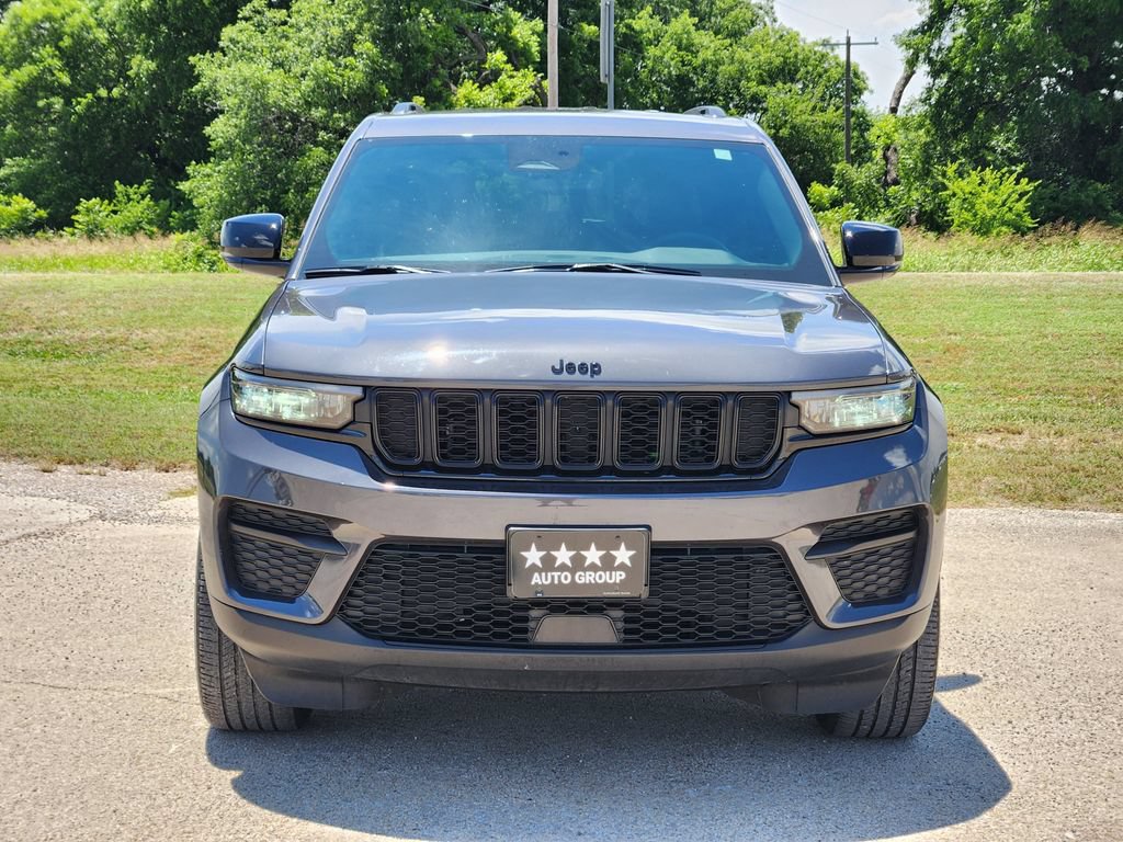 Used 2023 Jeep Grand Cherokee Altitude RWD video 2