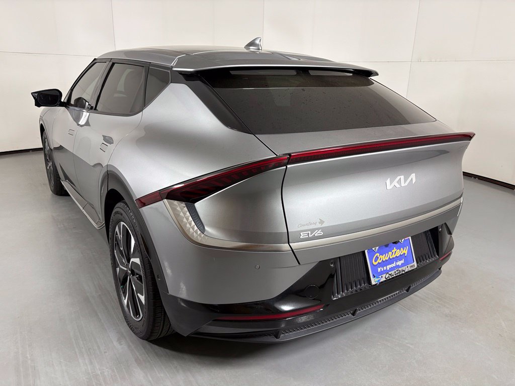 Used 2023 Kia EV6 Wind w/ Wind Technology Package AWD/4WD image 6