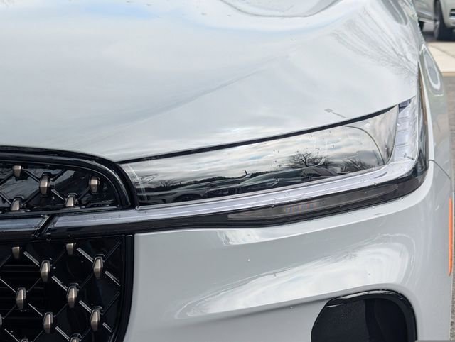 New 2026 Lincoln Nautilus Black Label image 9