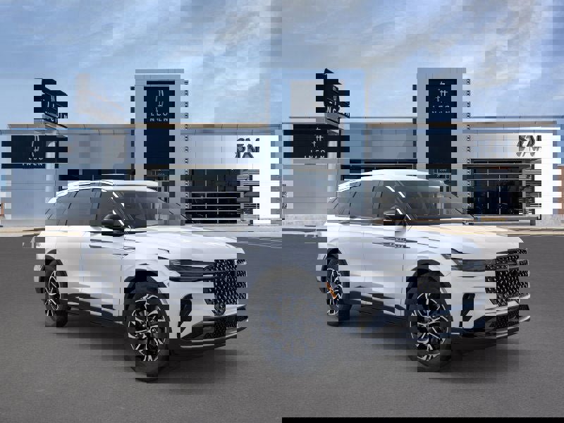 New 2026 Lincoln Nautilus Premier image 7