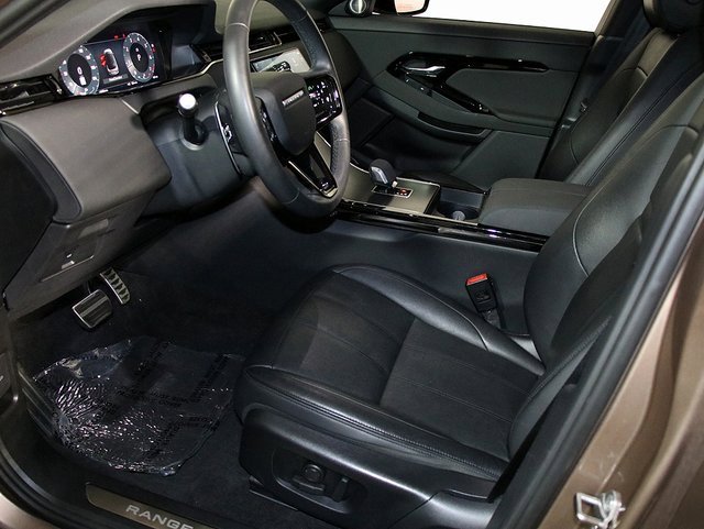 Used 2024 Land Rover Range Rover Evoque Dynamic SE image 12
