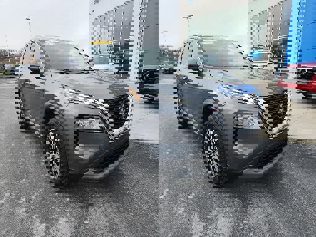 Used 2023 Nissan Rogue SV w/ SV Premium Package image 8