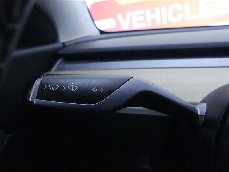 Used 2020 Tesla Model Y Long Range image 17