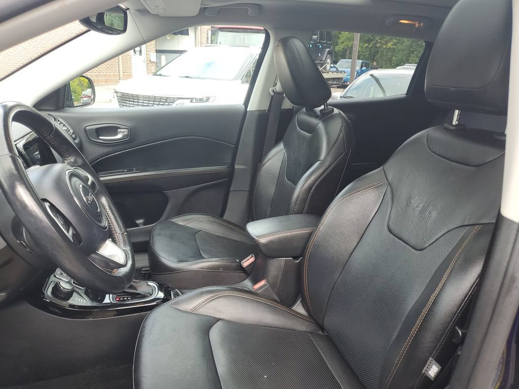 Used 2019 Jeep Compass Limited AWD/4WD image 7