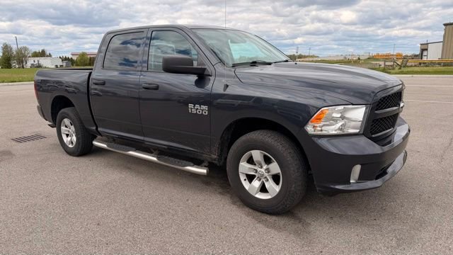 Used 2017 RAM 1500 Express AWD/4WD image 8