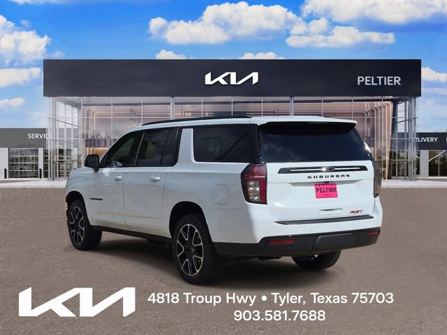 Used 2023 Chevrolet Suburban RST w/ Luxury Package RWD image 4