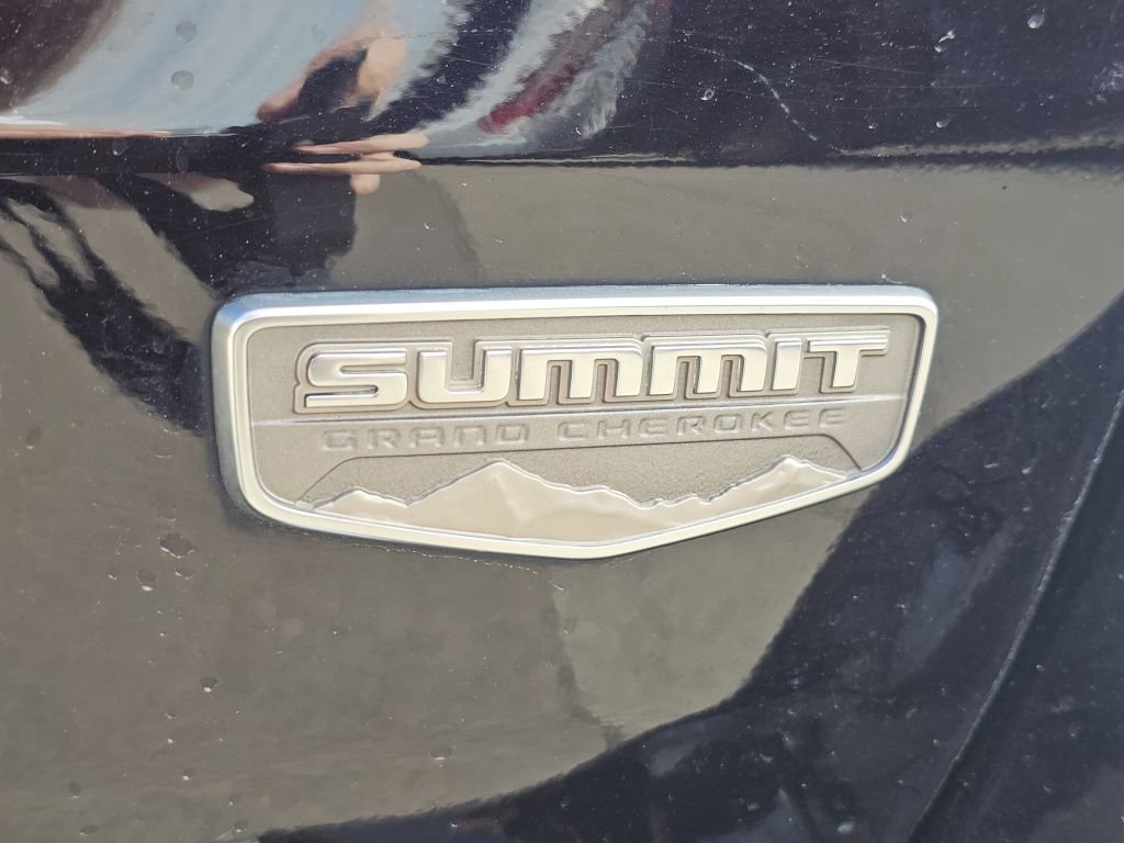 Used 2019 Jeep Grand Cherokee Summit w/ Platinum Series Group image 19