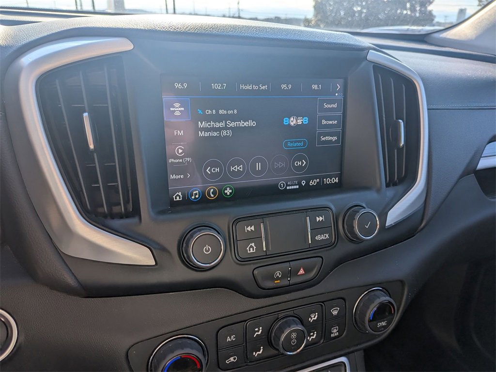 Used 2024 GMC Terrain SLT image 17