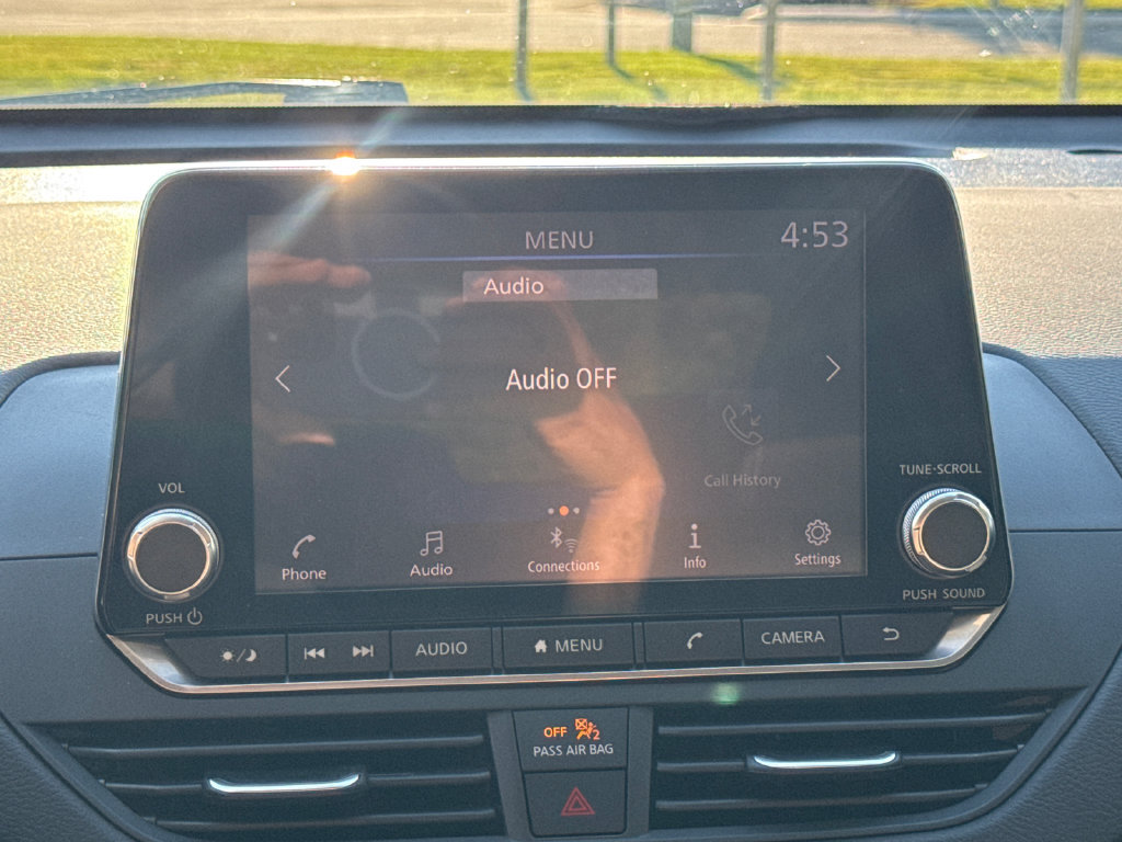 Used 2020 Nissan Altima 2.5 S FWD image 25