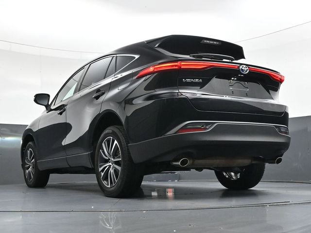 Used 2023 Toyota Venza LE image 36
