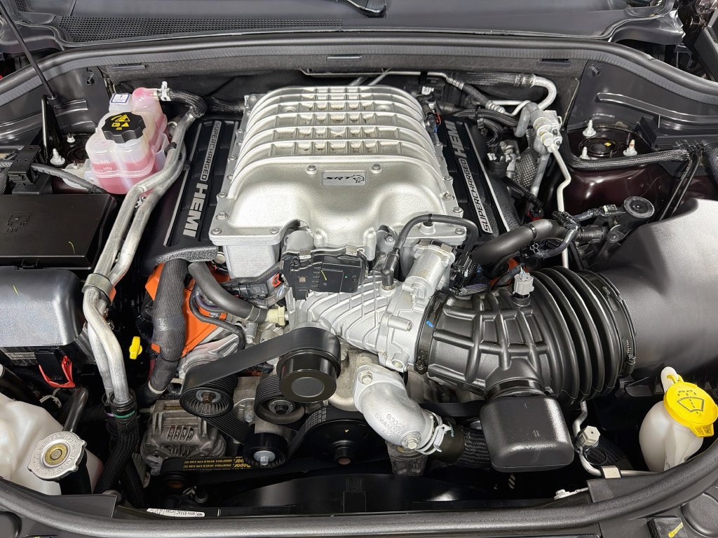 Used 2025 Dodge Durango SRT Hellcat AWD/4WD image 33