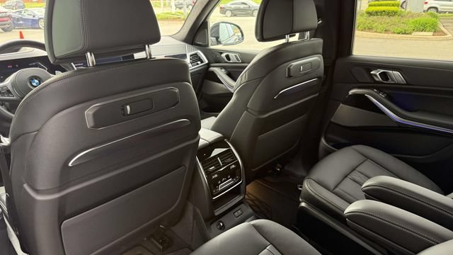 Used 2024 BMW X7 xDrive40i w/ Executive Package AWD/4WD image 67