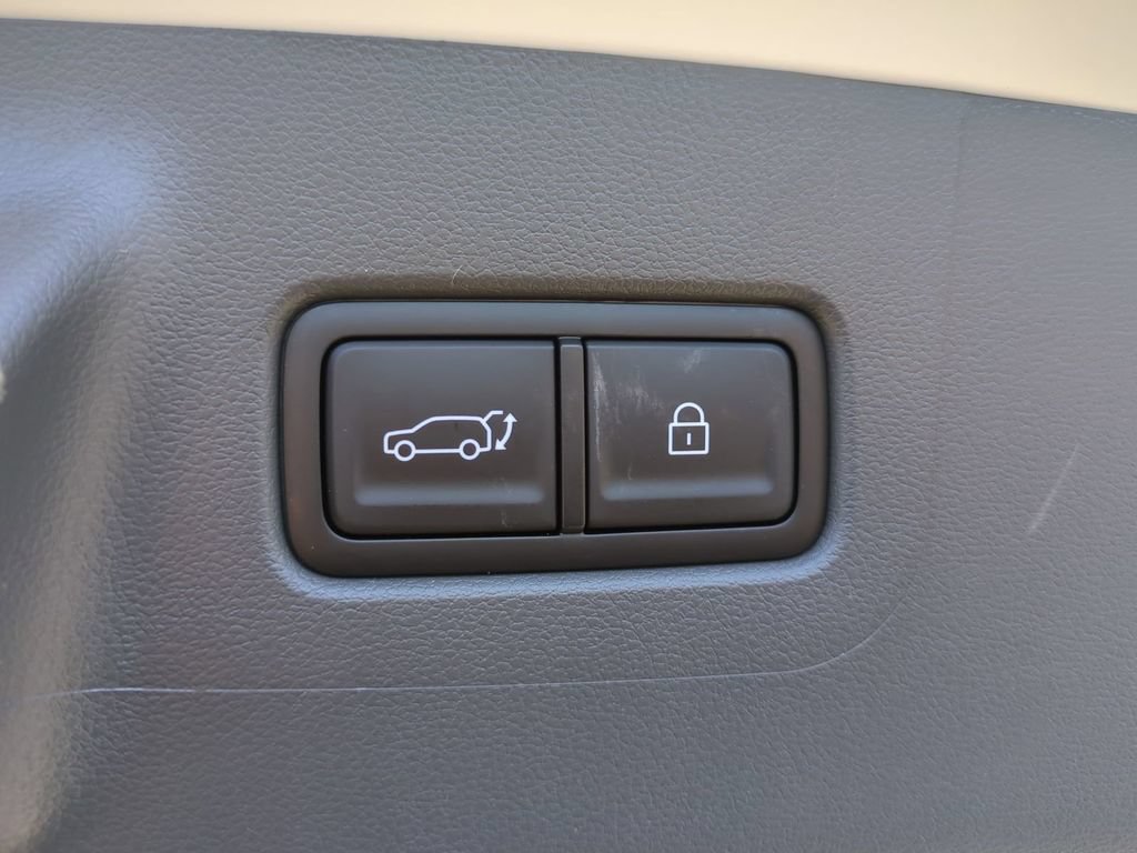 New 2026 Hyundai Santa Fe SEL FWD image 15