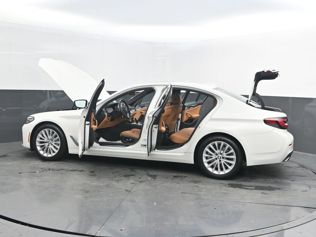 Certified 2023 BMW 530i w/ Convenience Package image 56