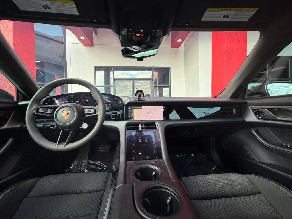 Used 2020 Porsche Taycan 4S w/ Performance Package AWD/4WD image 26