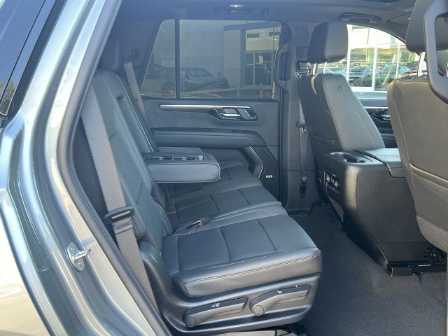 Used 2025 Chevrolet Tahoe Z71 w/ Comfort Package image 28