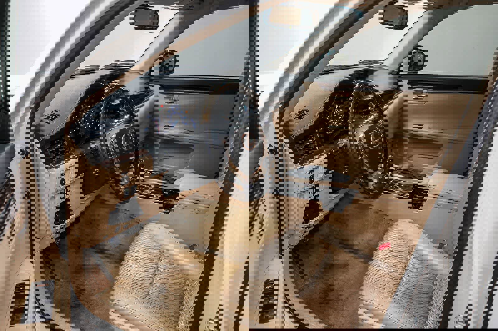 Used 2013 Lexus ES 350 w/ Luxury Pkg image 18