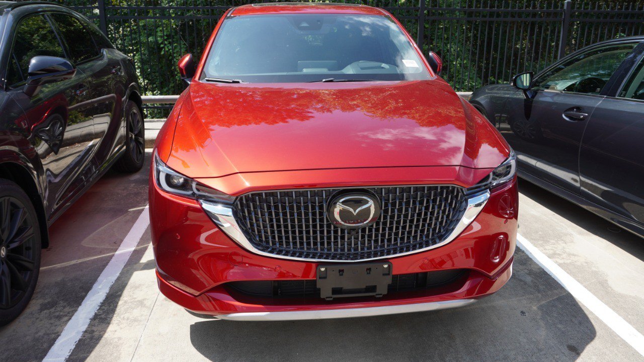 Used 2025 MAZDA CX-5 Signature AWD/4WD image 2