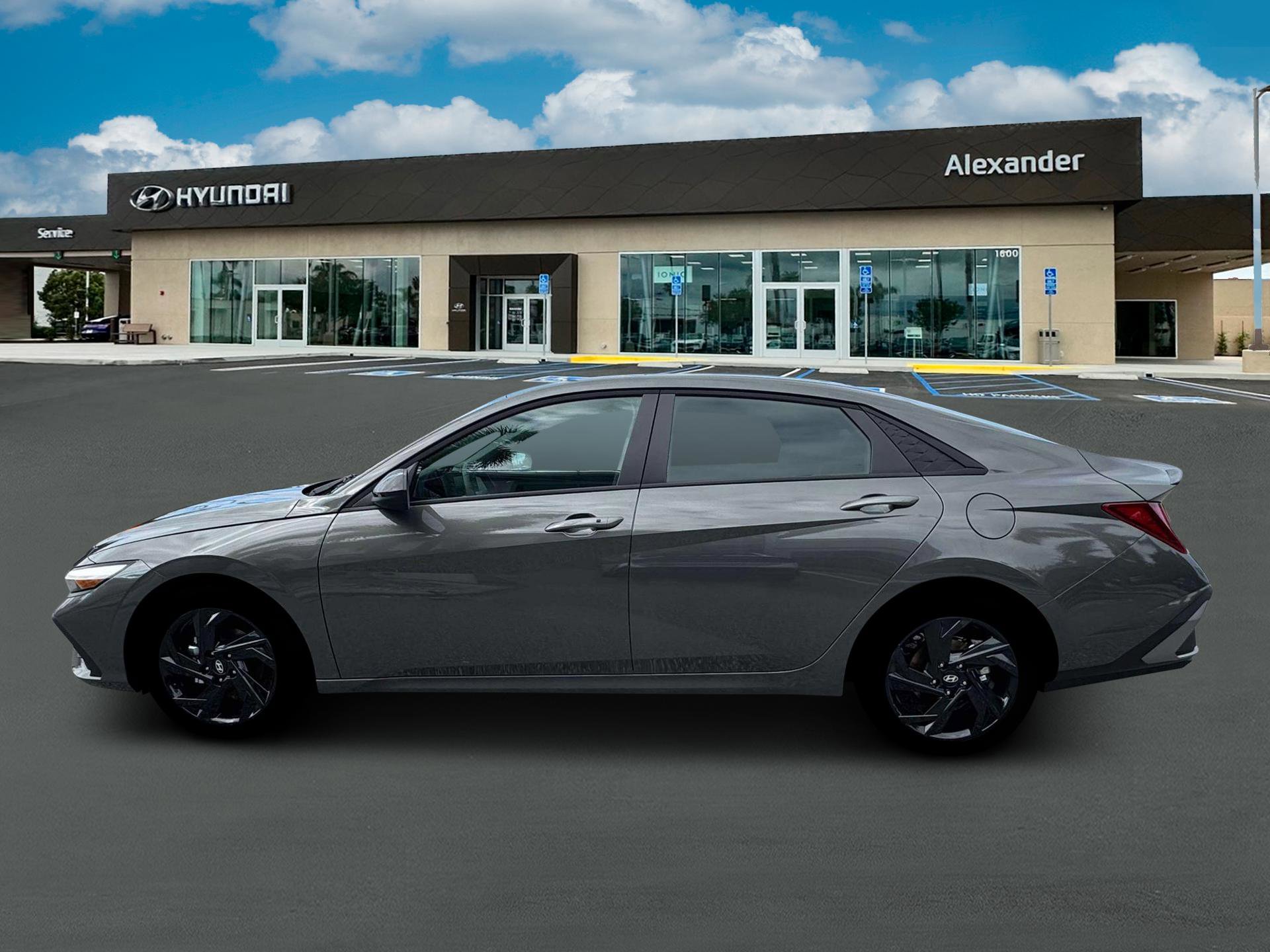 New 2026 Hyundai Elantra Sport FWD image 3
