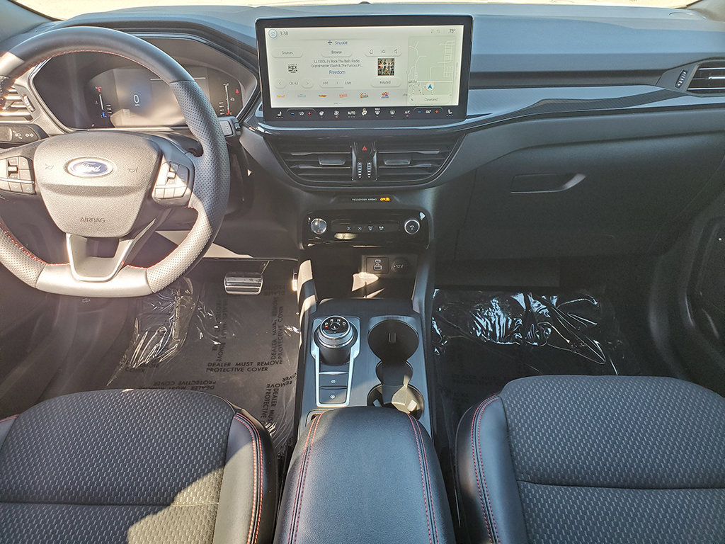 Certified 2023 Ford Escape ST-Line w/ Tech Pack #1 AWD/4WD image 16