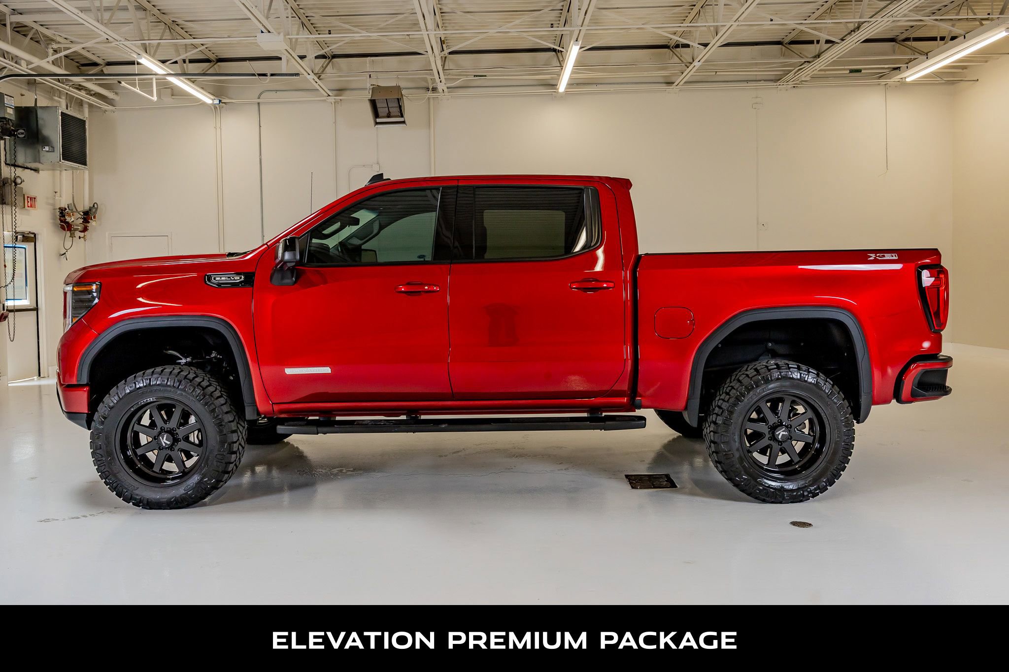 Used 2024 GMC Sierra 1500 Elevation w/ Elevation Premium Package AWD/4WD image 6