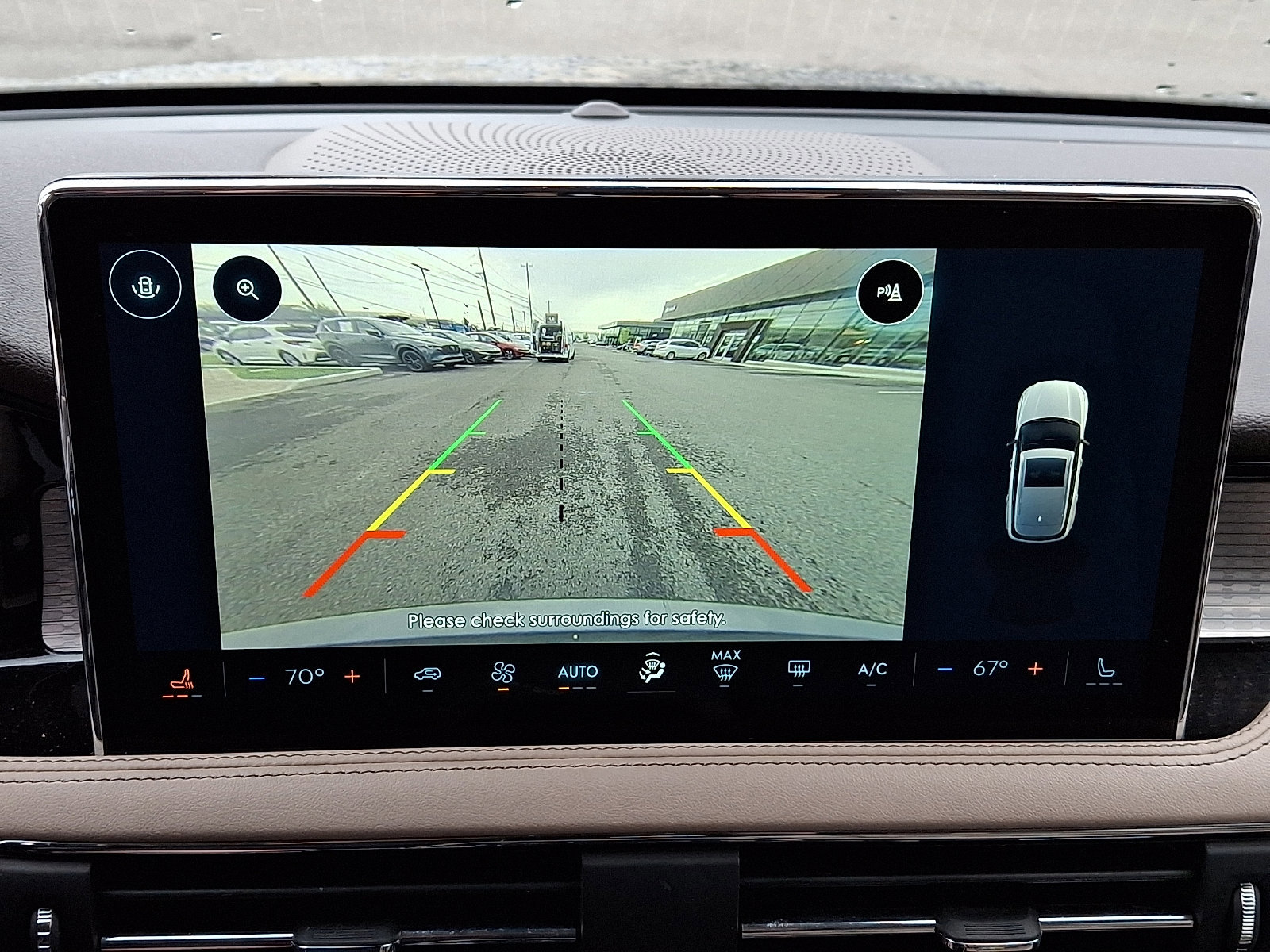 Used 2023 Lincoln Corsair AWD image 18