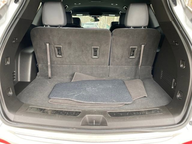 Used 2022 Buick Enclave Essence FWD image 28