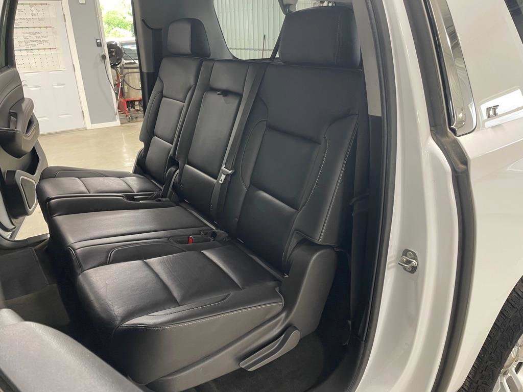 Used 2018 Chevrolet Suburban LT AWD/4WD image 15