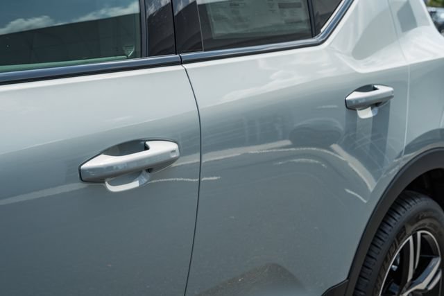 New 2026 Volvo XC40 B5 Core w/ Protection Package Premier AWD/4WD image 16