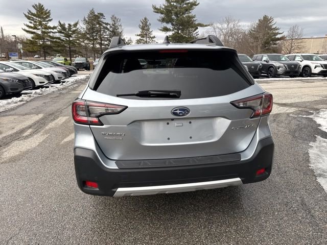 Used 2023 Subaru Outback Limited image 24