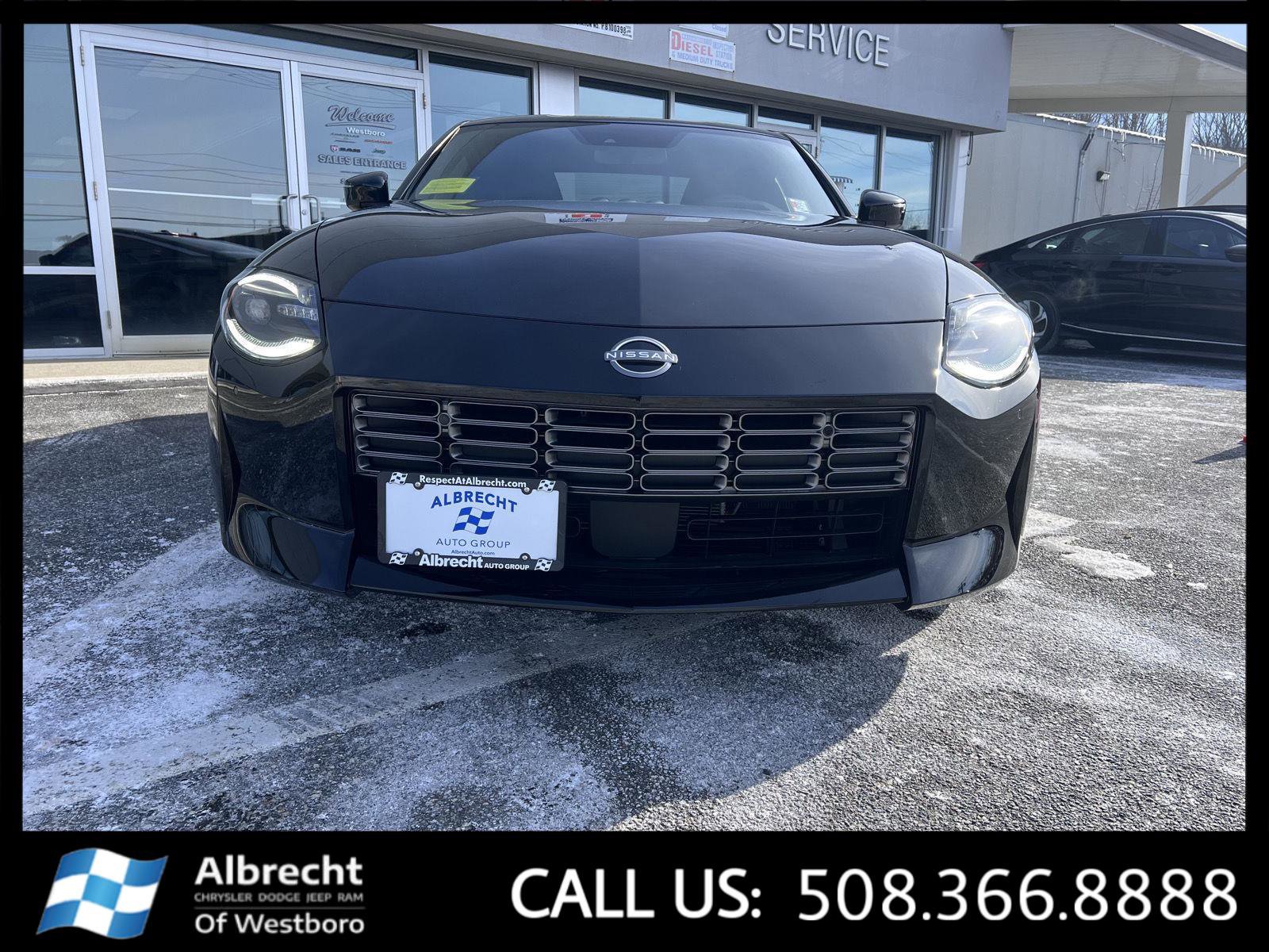 Used 2024 Nissan Z Performance w/ Floor Mat Package image 8