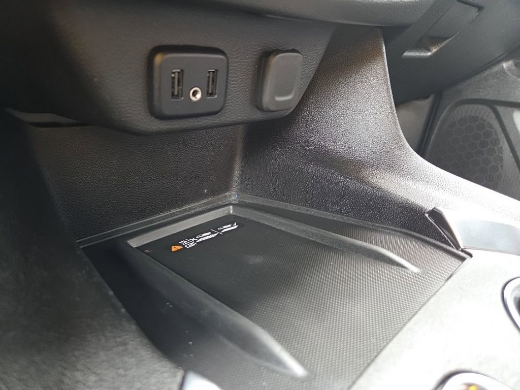 Used 2023 Chevrolet Traverse LT FWD image 42