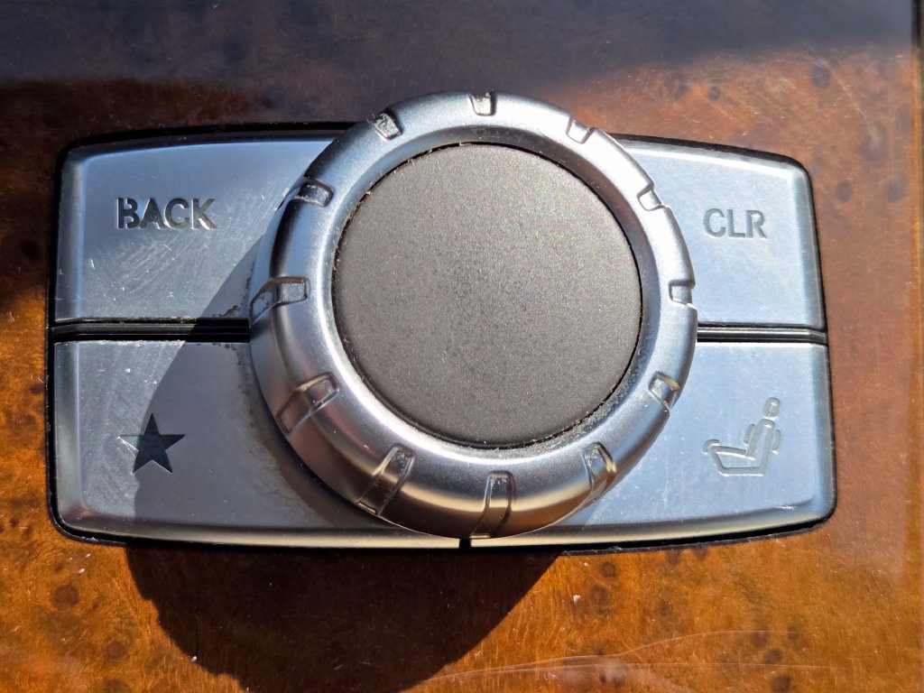 Used 2013 Mercedes-Benz SL 550 image 13