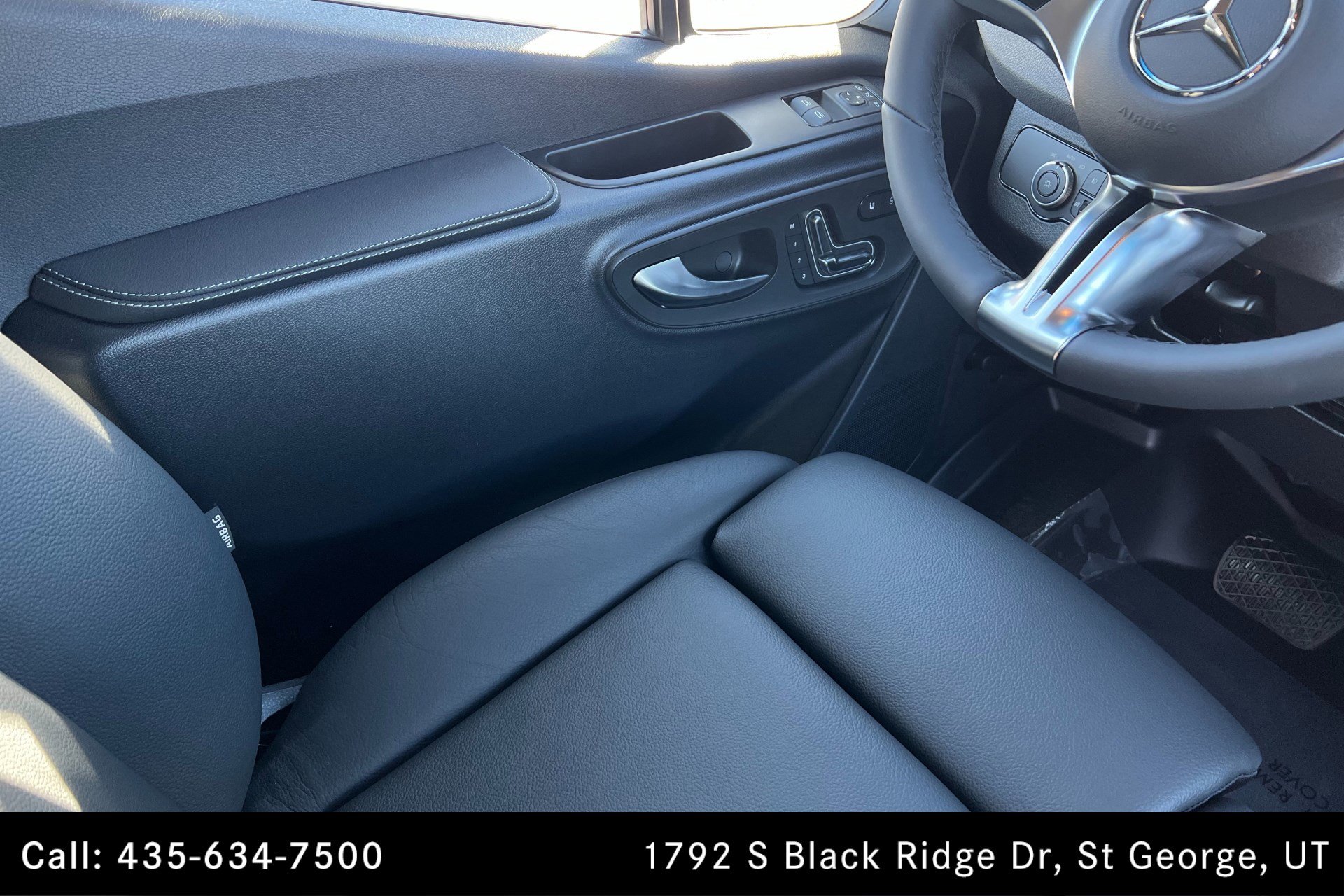 Used 2025 Mercedes-Benz Sprinter 2500 image 11