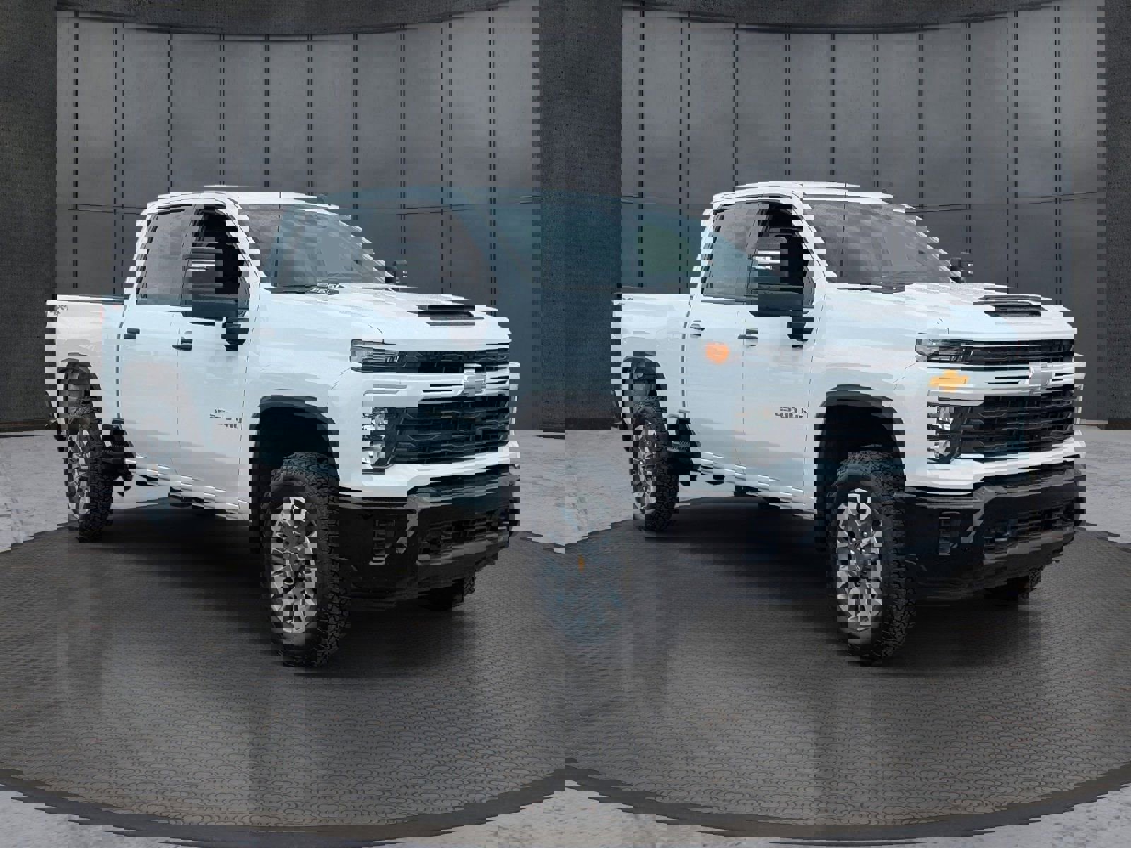 Used 2025 Chevrolet Silverado 2500 Custom w/ Custom Convenience Package image 8