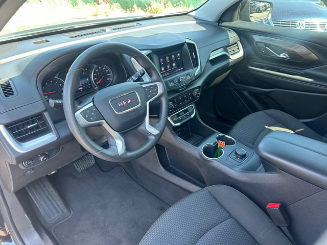 Used 2024 GMC Terrain SLE AWD/4WD image 26