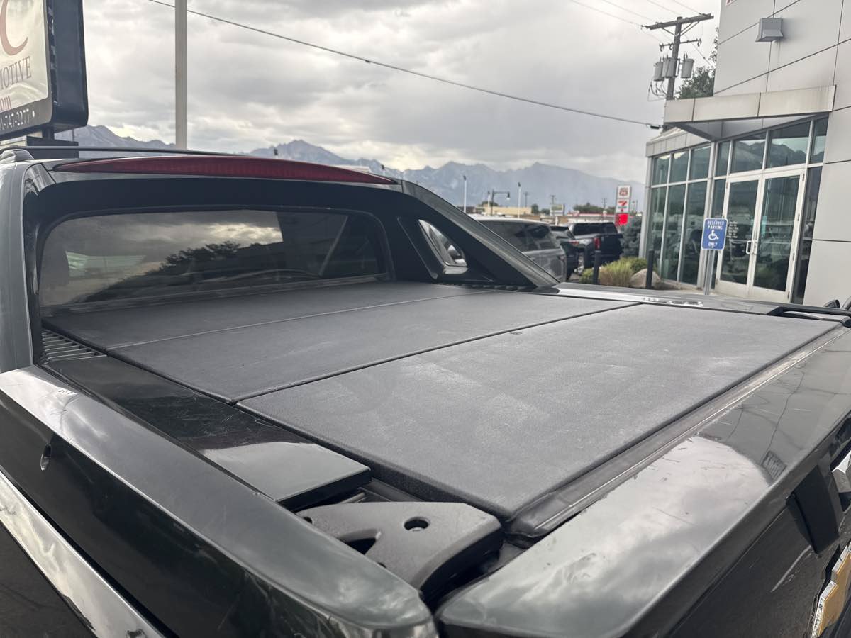Used 2013 Chevrolet Avalanche LT w/ Suspension Package, Off-Road AWD/4WD image 16