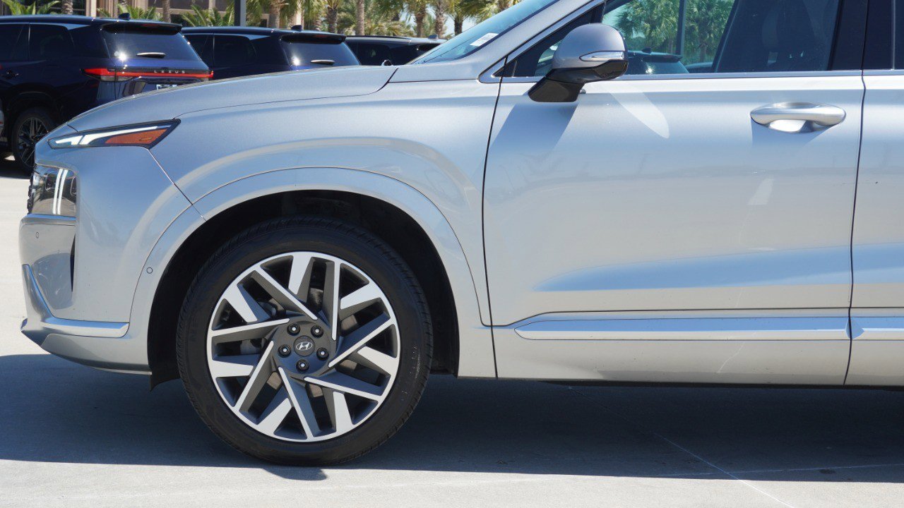 Used 2023 Hyundai Santa Fe Calligraphy image 10