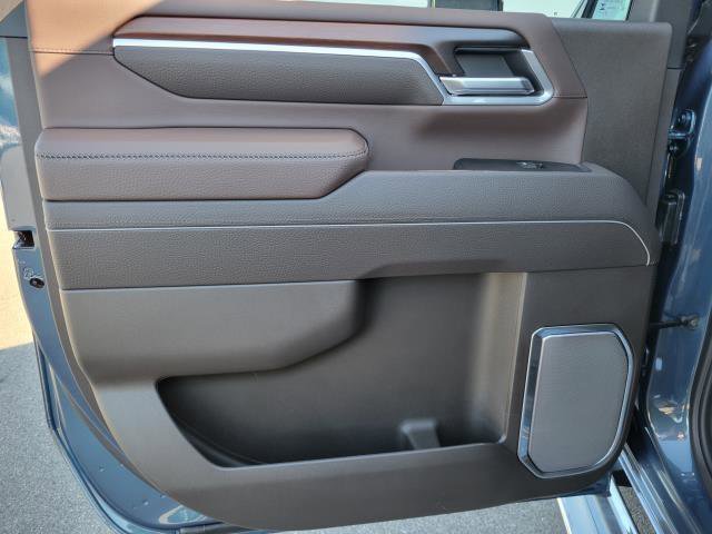 New 2026 GMC Sierra 2500 Denali w/ Denali Reserve Package image 11