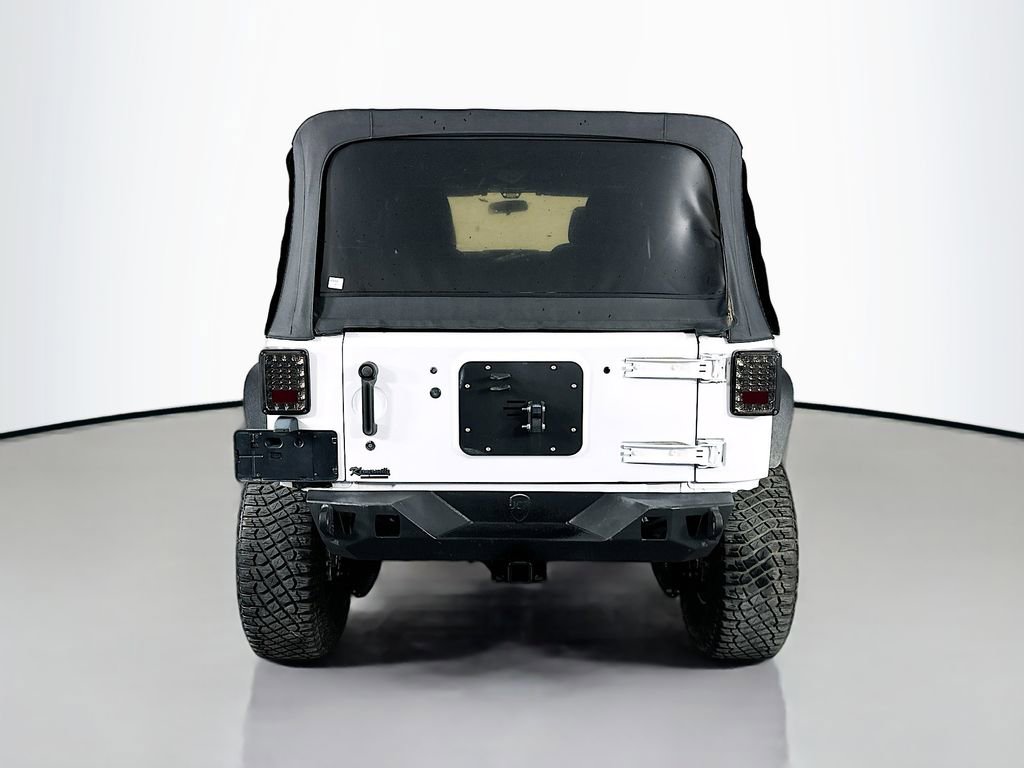 Used 2016 Jeep Wrangler Unlimited Sport AWD/4WD image 6