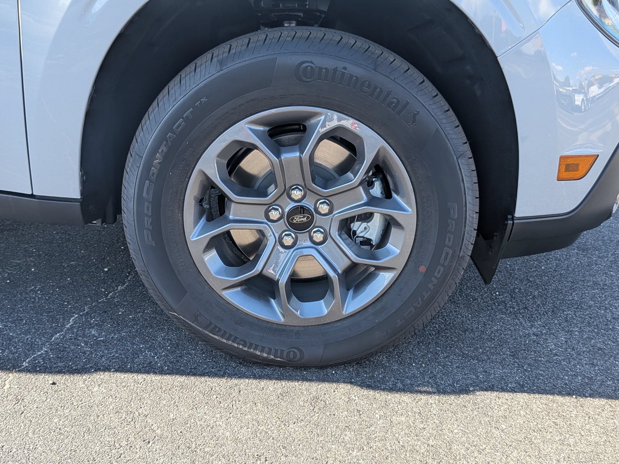 New 2026 Ford Maverick XLT w/ XLT Luxury Package FWD image 11