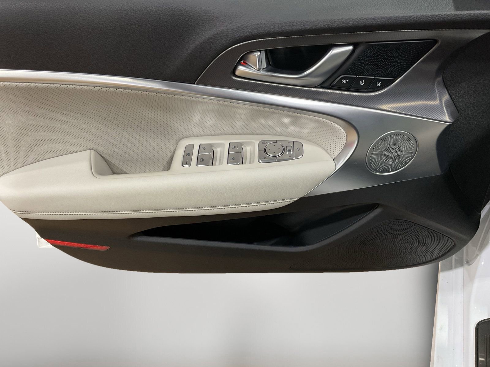 Used 2026 Genesis G70 3.3T Sport Prestige image 15